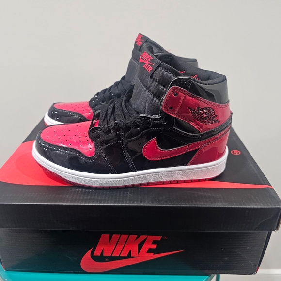 Nike Black and Red High-Top Sneakers